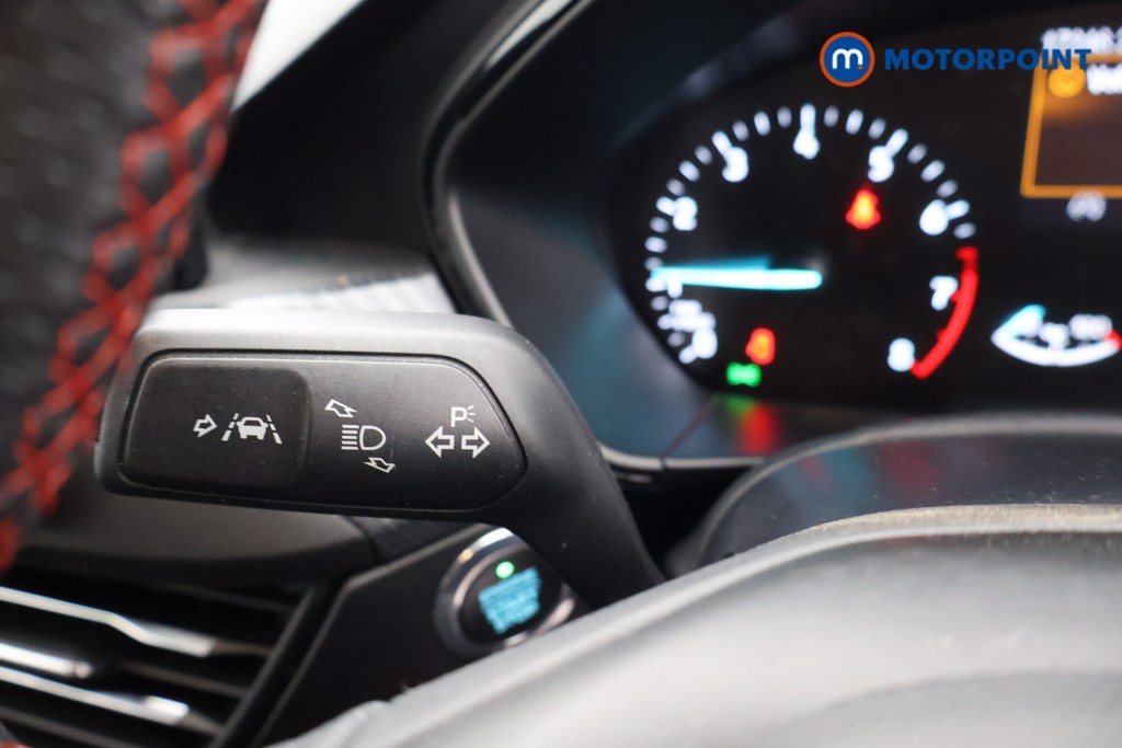Ford Focus St-Line X Manual Petrol Hatchback - Stock Number (1589370) - 5th supplementary image