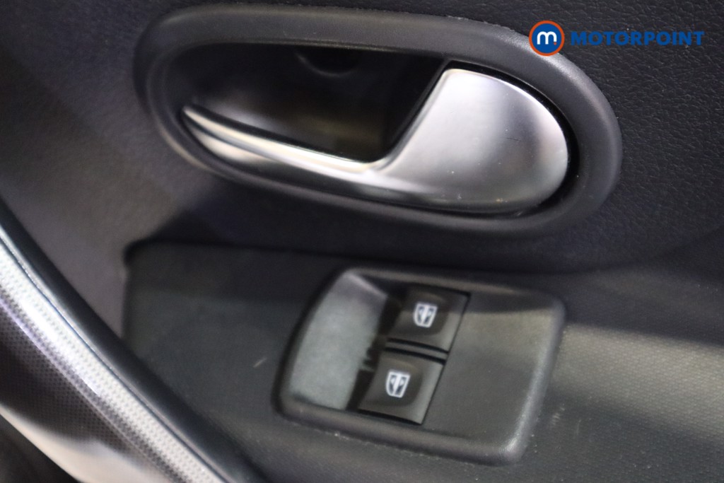Dacia Sandero Stepway Comfort Manual Petrol Hatchback - Stock Number (1589778) - 12th supplementary image