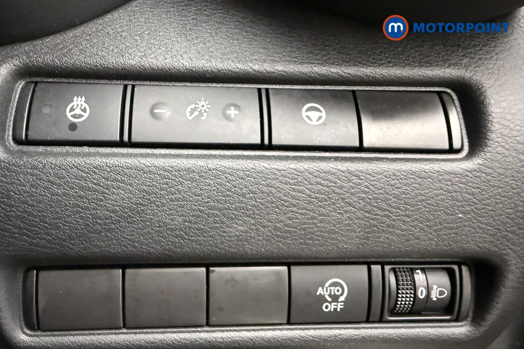 Nissan Juke Tekna Automatic Petrol SUV - Stock Number (1590091) - 17th supplementary image