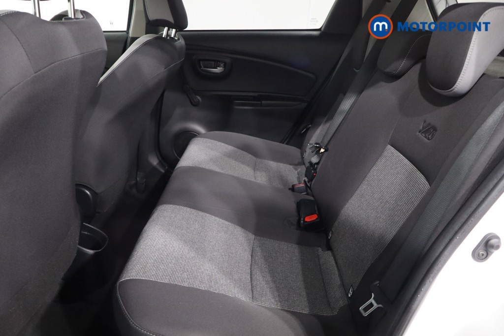 Toyota Yaris Y20 Automatic Petrol-Electric Hybrid Hatchback - Stock Number (1590163) - 5th supplementary image