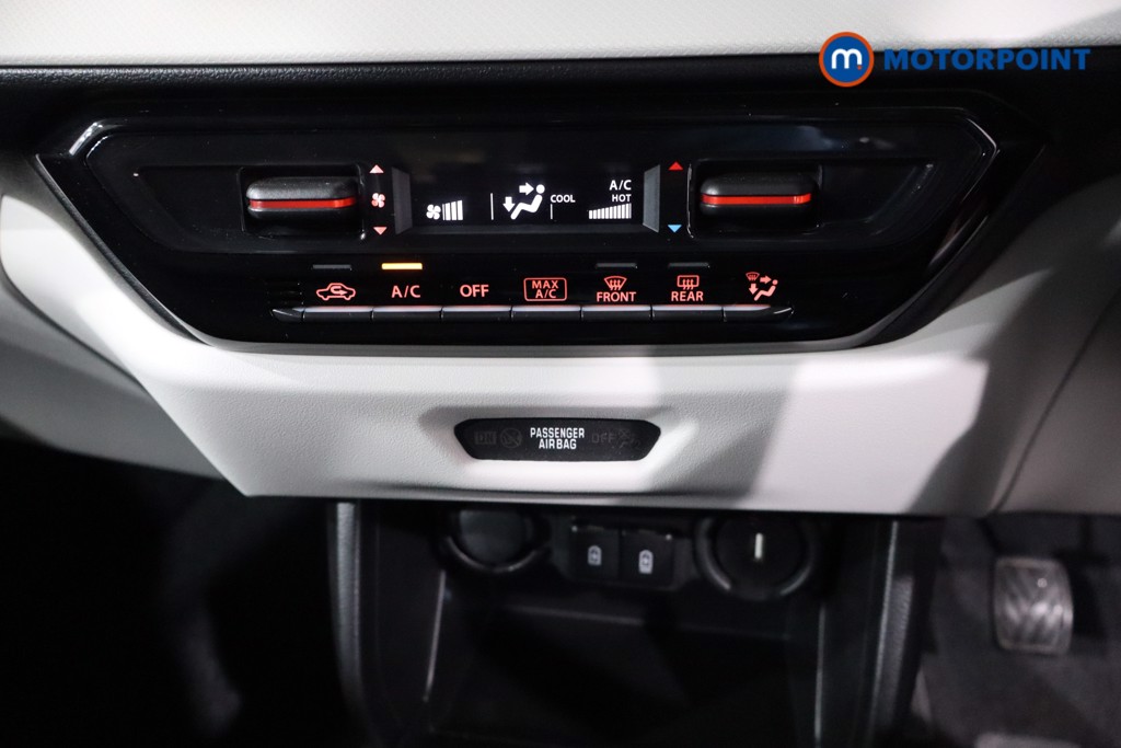 Suzuki Swift Motion Manual Petrol Hatchback - Stock Number (1591155) - 21st supplementary image