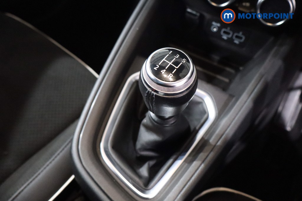 Renault Clio S Edition Manual Petrol Hatchback - Stock Number (1591407) - 14th supplementary image