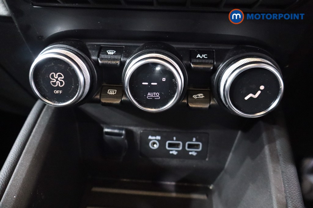 Renault Clio S Edition Manual Petrol Hatchback - Stock Number (1591407) - 17th supplementary image