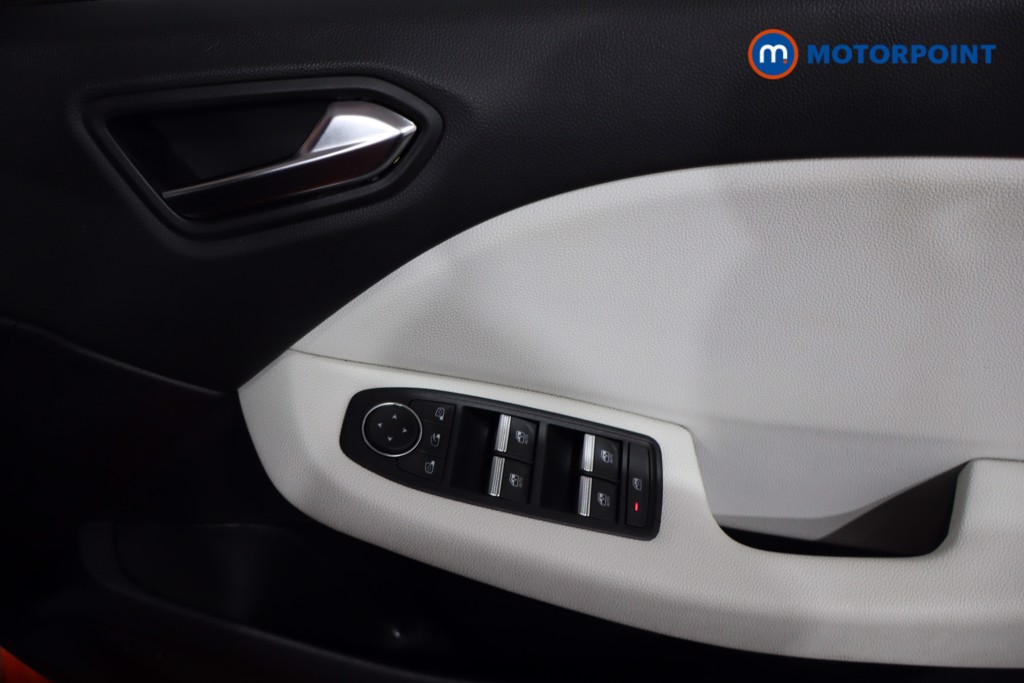 Renault Clio S Edition Manual Petrol Hatchback - Stock Number (1591407) - 23rd supplementary image