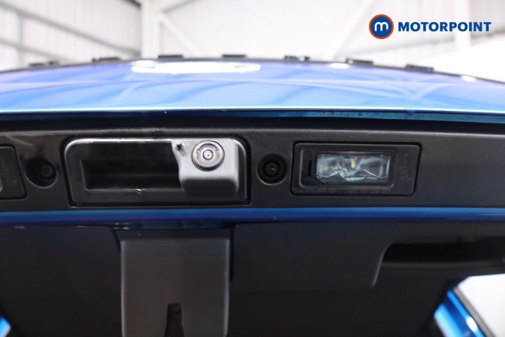 Ford Explorer Premium Automatic Electric SUV - Stock Number (1591782) - 38th supplementary image