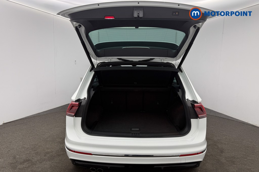 Volkswagen Tiguan R-Line Tech Automatic Diesel SUV - Stock Number (1592774) - 23rd supplementary image