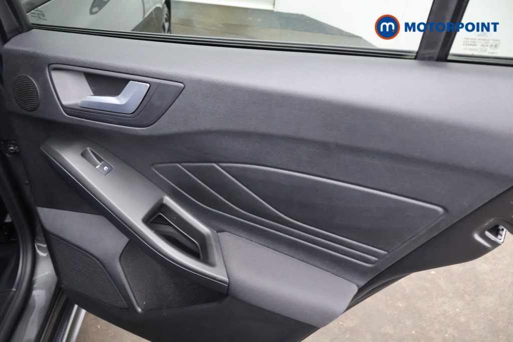 Ford Focus St-Line X Automatic Petrol Estate - Stock Number (1592861) - 19th supplementary image
