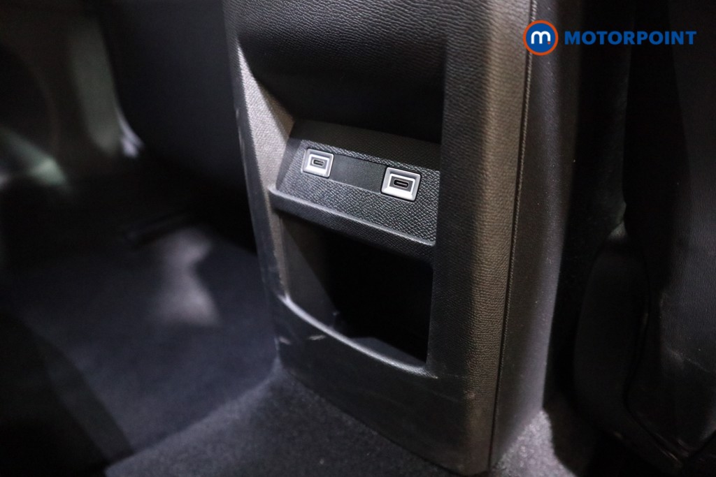 Peugeot 308 GT Automatic Diesel Estate - Stock Number (1592941) - 17th supplementary image