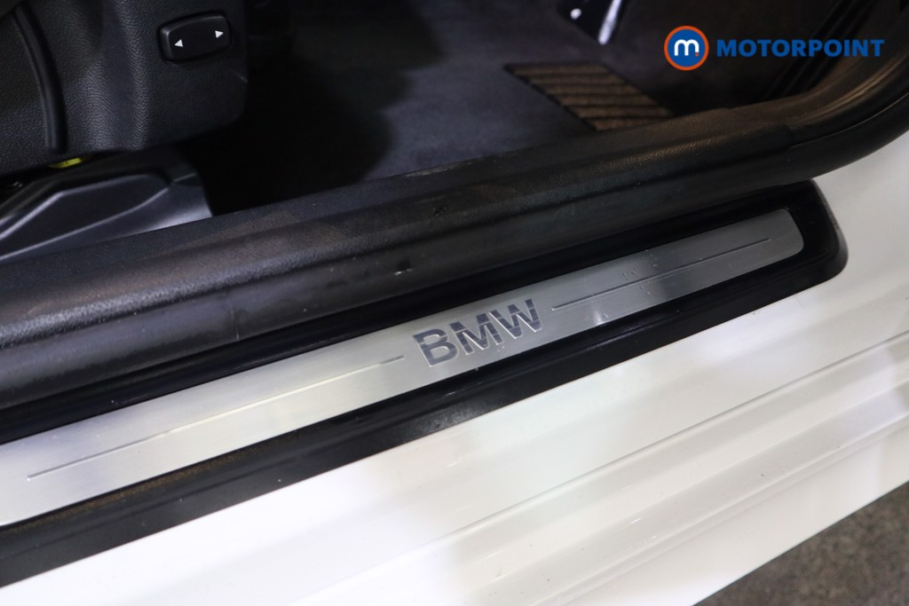 BMW 3 Series Sport Automatic Petrol Saloon - Stock Number (1592955) - 13th supplementary image