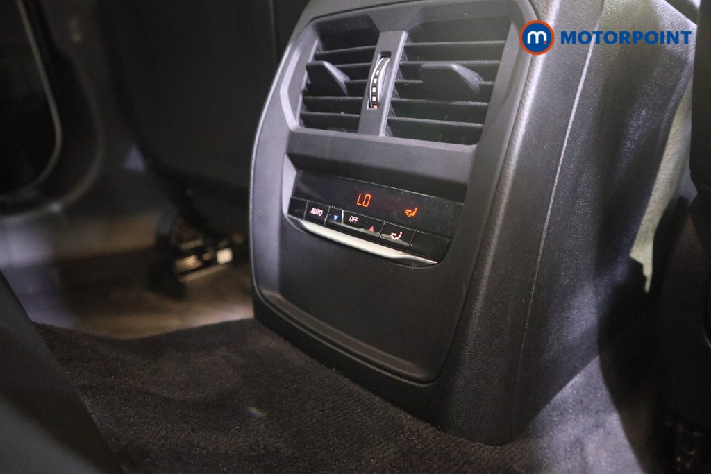 BMW 3 Series Sport Automatic Petrol Saloon - Stock Number (1592955) - 17th supplementary image