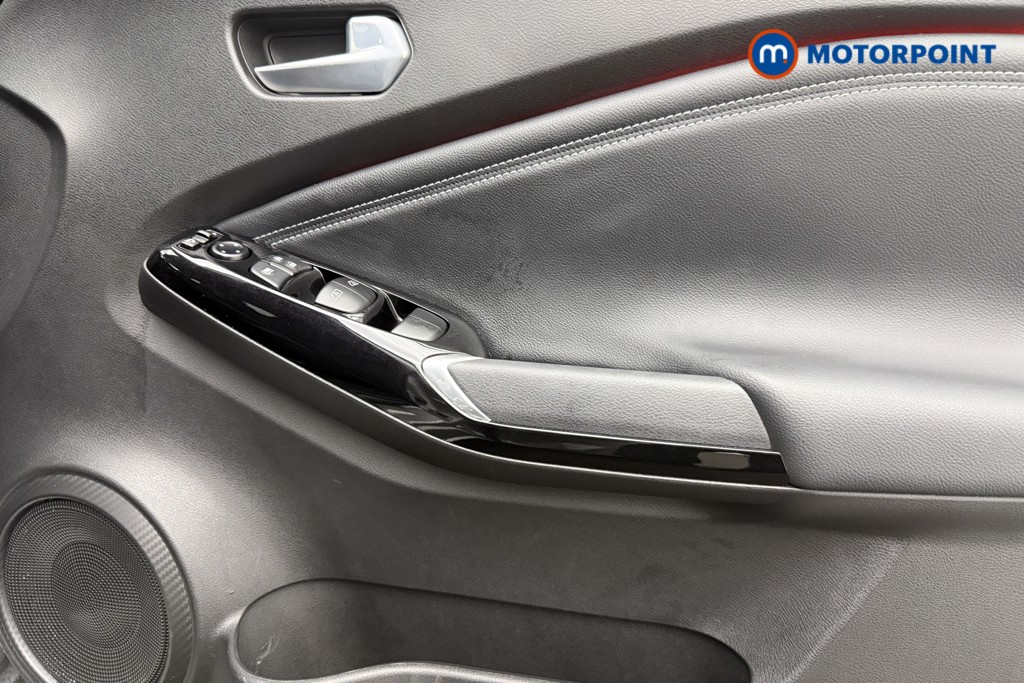 Nissan Juke Tekna Manual Petrol SUV - Stock Number (1592991) - 18th supplementary image