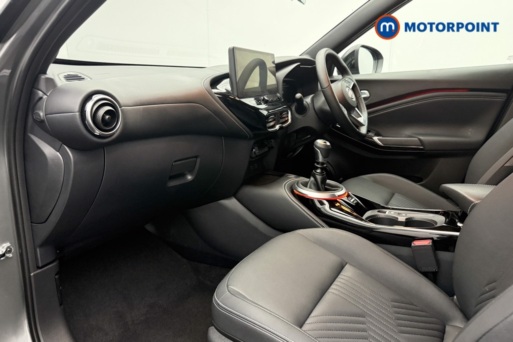 Nissan Juke Tekna Manual Petrol SUV - Stock Number (1593003) - 8th supplementary image