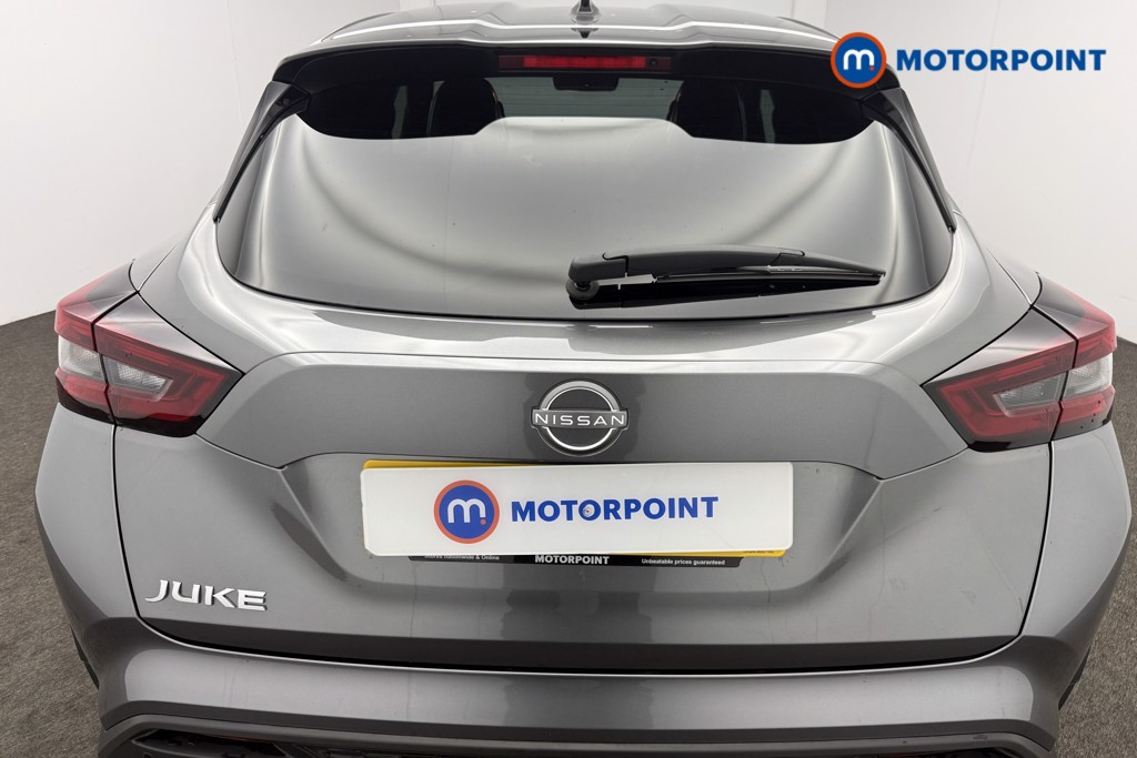 Nissan Juke Tekna Manual Petrol SUV - Stock Number (1593003) - 10th supplementary image
