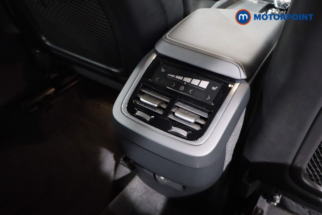 Volvo Xc60 Plus Automatic Petrol SUV - Stock Number (1593184) - 26th supplementary image