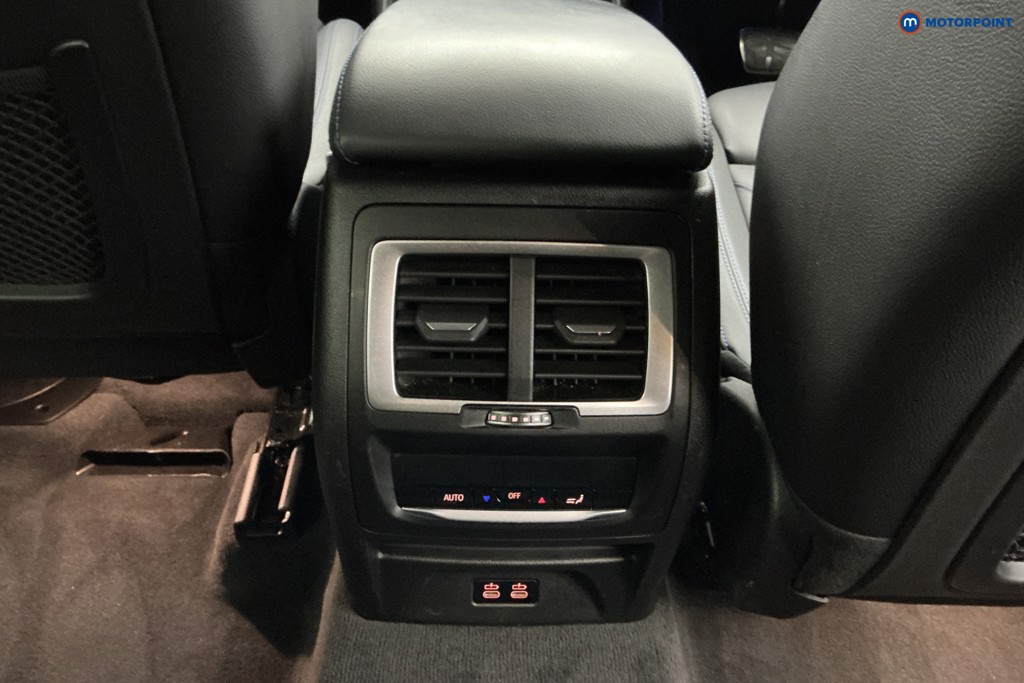 BMW IX3 M Sport Pro Automatic Electric SUV - Stock Number (1593440) - 20th supplementary image