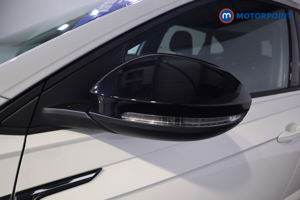 Volkswagen Taigo R-Line Automatic Petrol SUV - Stock Number (1593493) - 32nd supplementary image