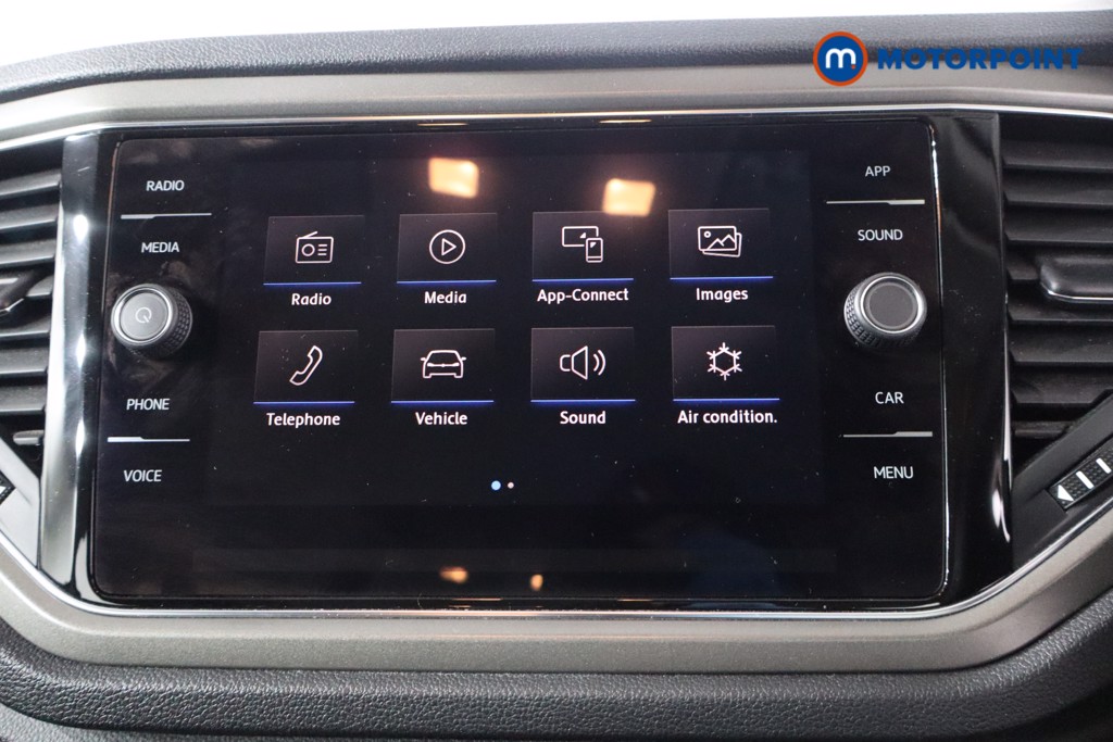 Volkswagen T-Roc SE Manual Petrol SUV - Stock Number (1593500) - 2nd supplementary image
