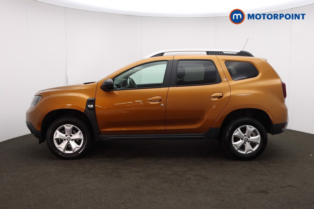 Dacia Duster Comfort Manual Petrol SUV - Stock Number (1593740) - Passenger side