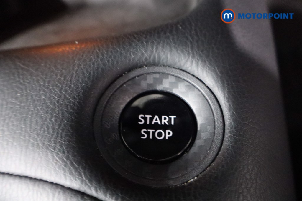 Nissan Juke Tekna Automatic Petrol-Electric Hybrid SUV - Stock Number (1593756) - 13th supplementary image