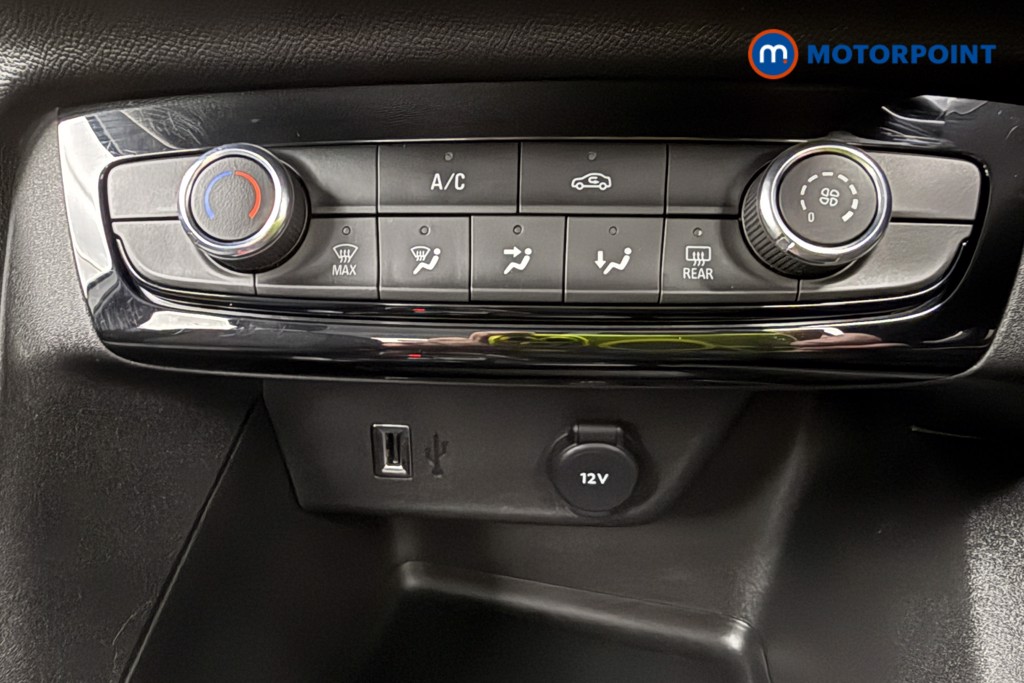 Vauxhall Corsa Design Automatic Petrol Hatchback - Stock Number (1593962) - 14th supplementary image