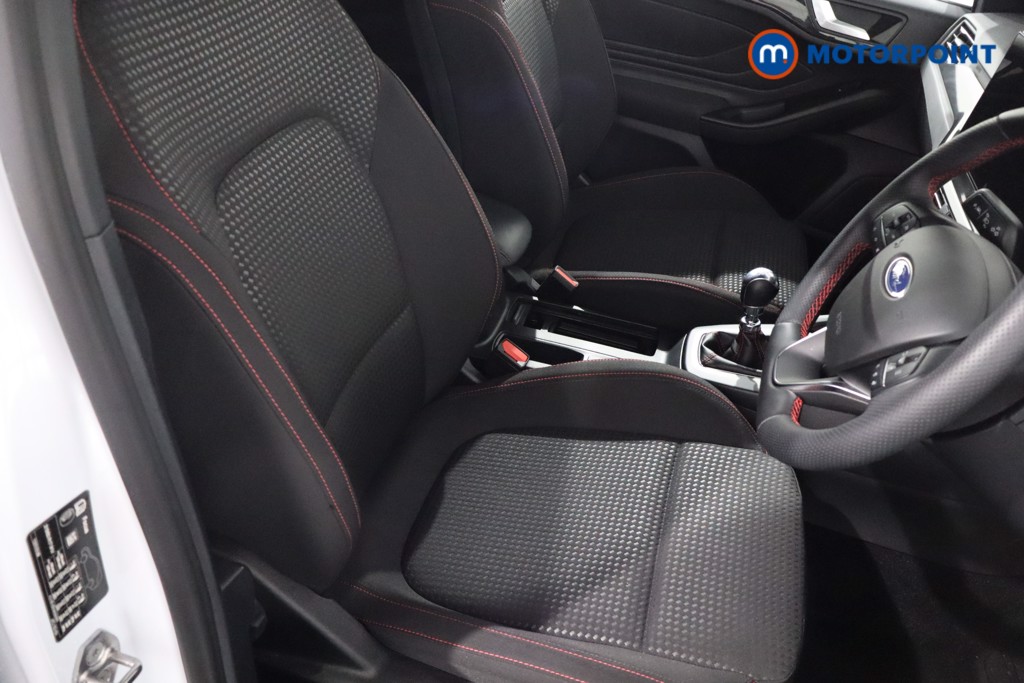 Ford Focus St-Line Manual Petrol Hatchback - Stock Number (1594622) - 23rd supplementary image