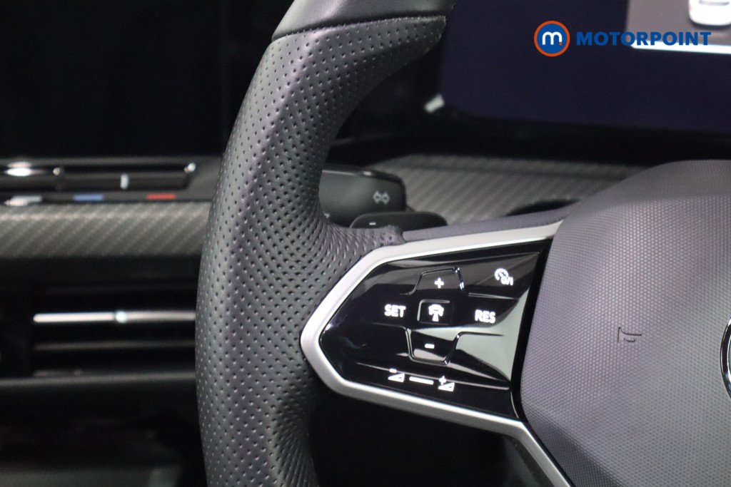 Volkswagen Golf R-Line Automatic Petrol Hatchback - Stock Number (1594798) - 7th supplementary image