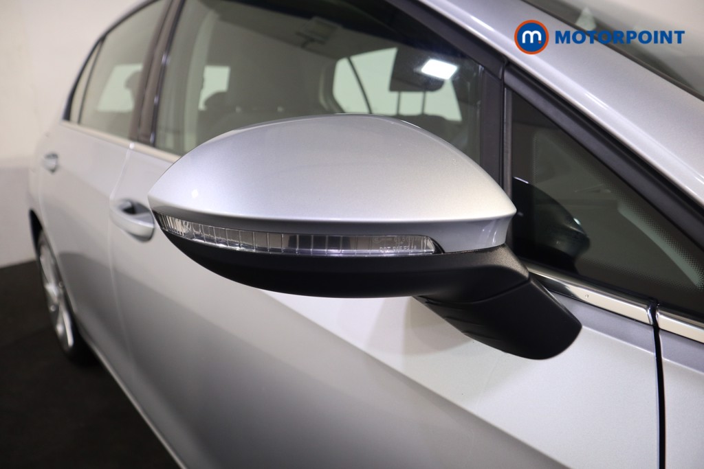 Volkswagen Golf Style Manual Petrol Hatchback - Stock Number (1594815) - 28th supplementary image