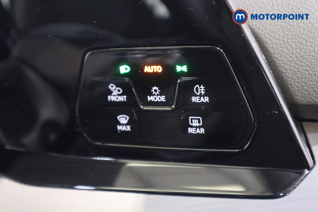 Volkswagen Golf Style Manual Petrol Hatchback - Stock Number (1594945) - 12th supplementary image