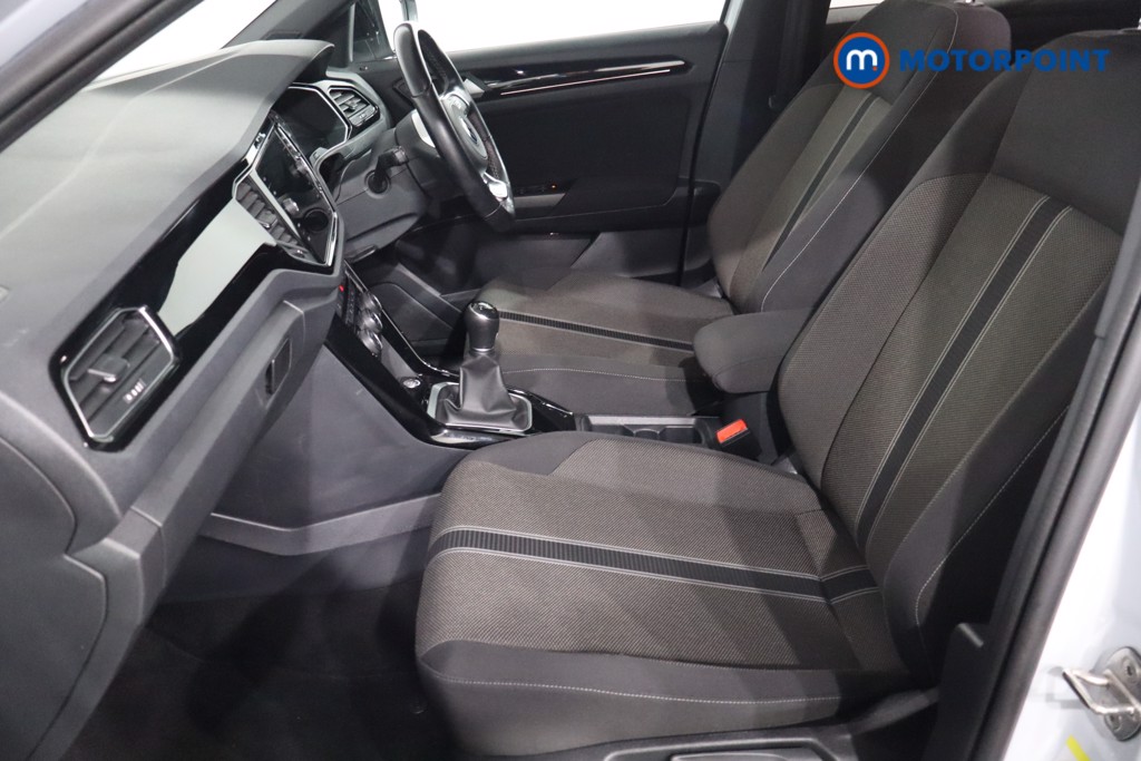 Volkswagen T-Roc Black Edition Manual Petrol SUV - Stock Number (1594948) - 4th supplementary image