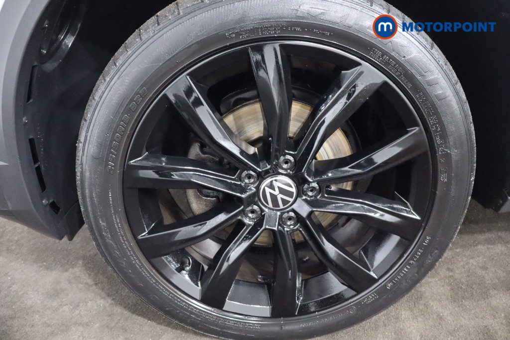 Volkswagen T-Roc Black Edition Manual Petrol SUV - Stock Number (1594948) - 11th supplementary image