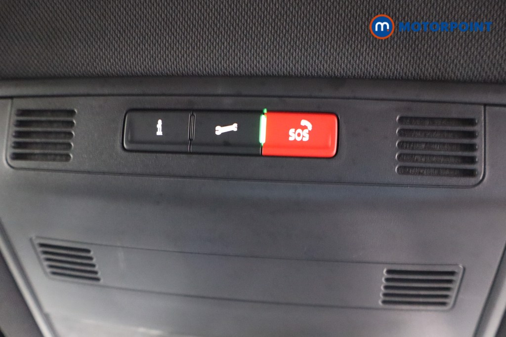 Volkswagen T-Roc Black Edition Manual Petrol SUV - Stock Number (1594948) - 24th supplementary image