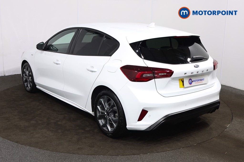 Ford Focus St-Line Manual Petrol Hatchback - Stock Number (1595137) - Passenger side rear corner