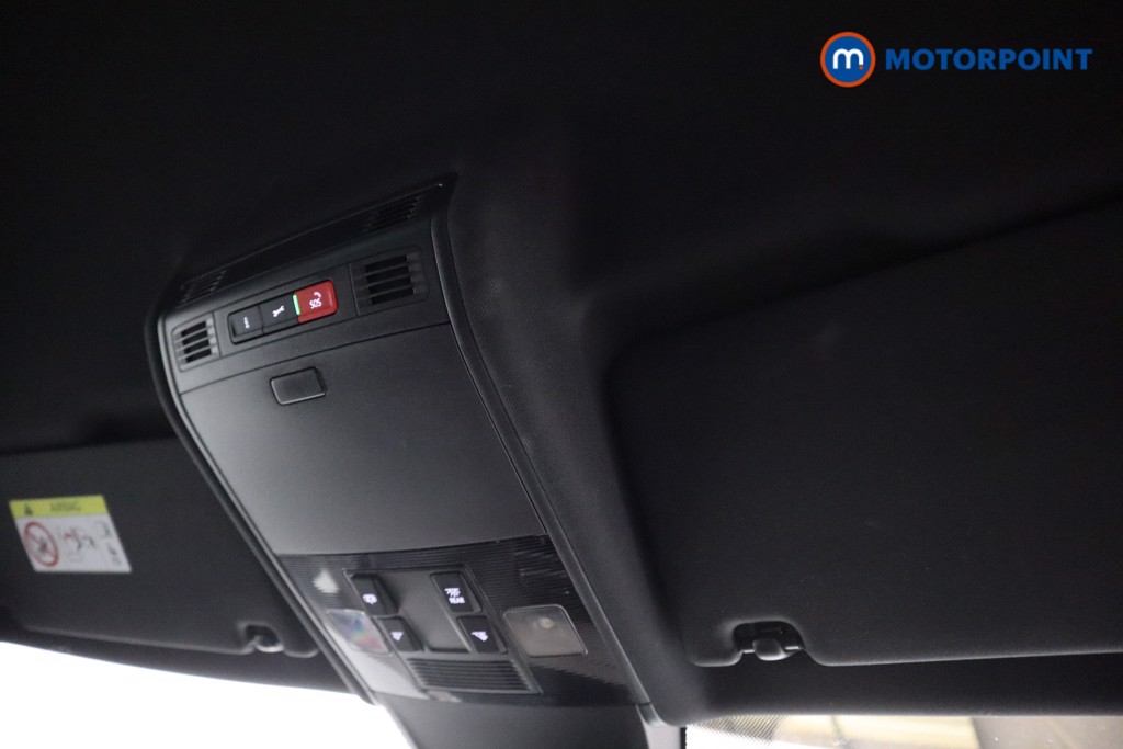 Volkswagen Tiguan R-Line Automatic Petrol SUV - Stock Number (1572336) - 8th supplementary image