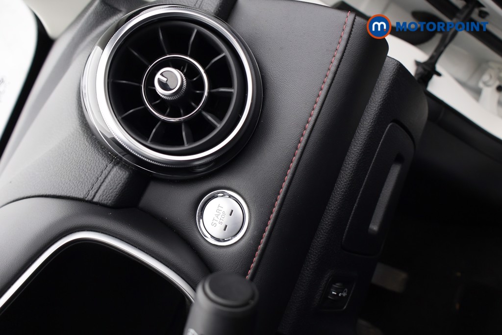 Mg Motor Uk HS Exclusive Manual Petrol SUV - Stock Number (1572580) - 10th supplementary image