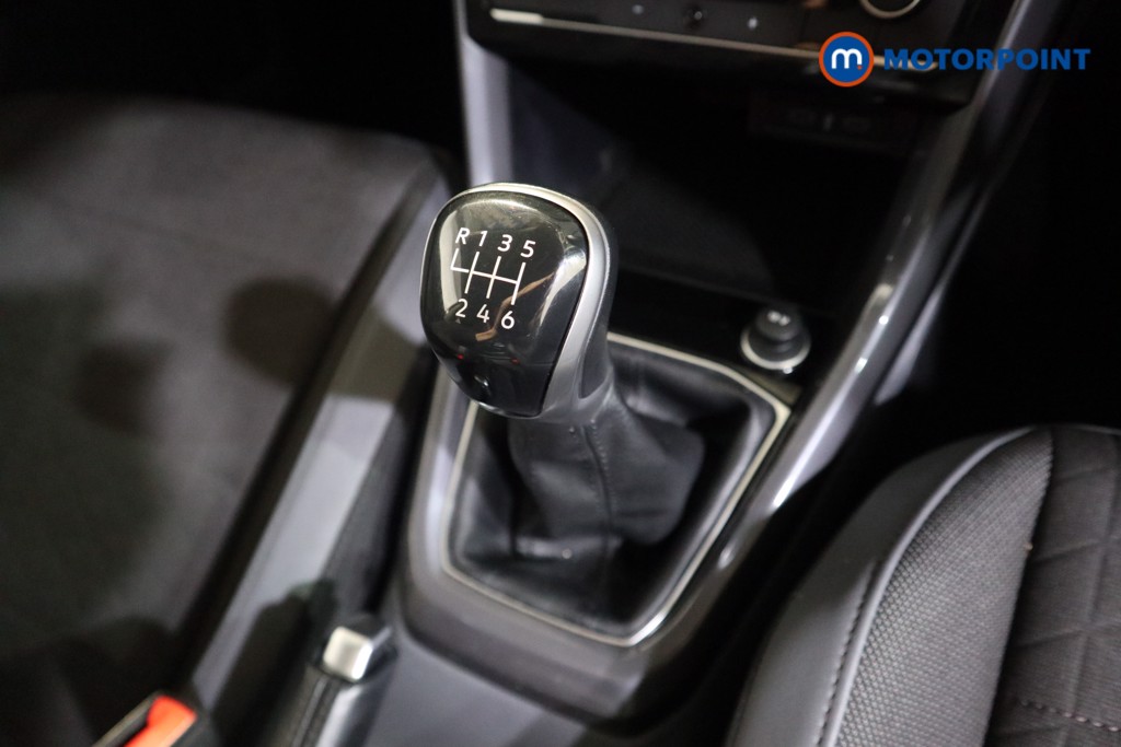 Volkswagen T-Cross SEL Manual Petrol SUV - Stock Number (1580455) - 9th supplementary image