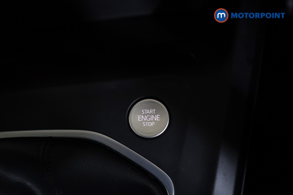 Volkswagen Golf Life Manual Petrol Hatchback - Stock Number (1581358) - 8th supplementary image