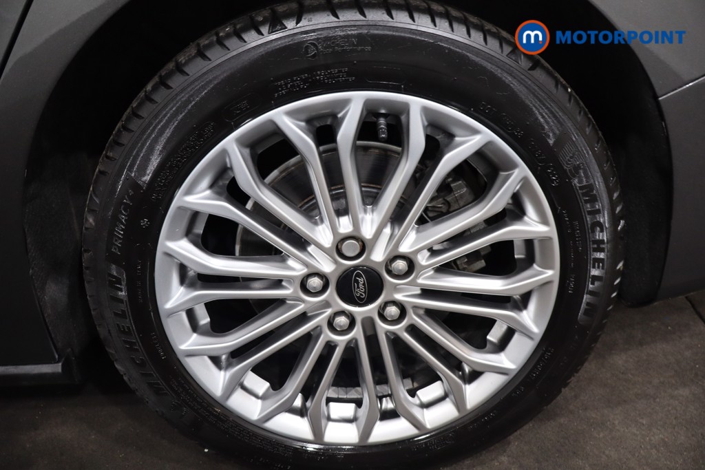 Ford Focus Titanium X Manual Petrol Estate - Stock Number (1583709) - 12th supplementary image
