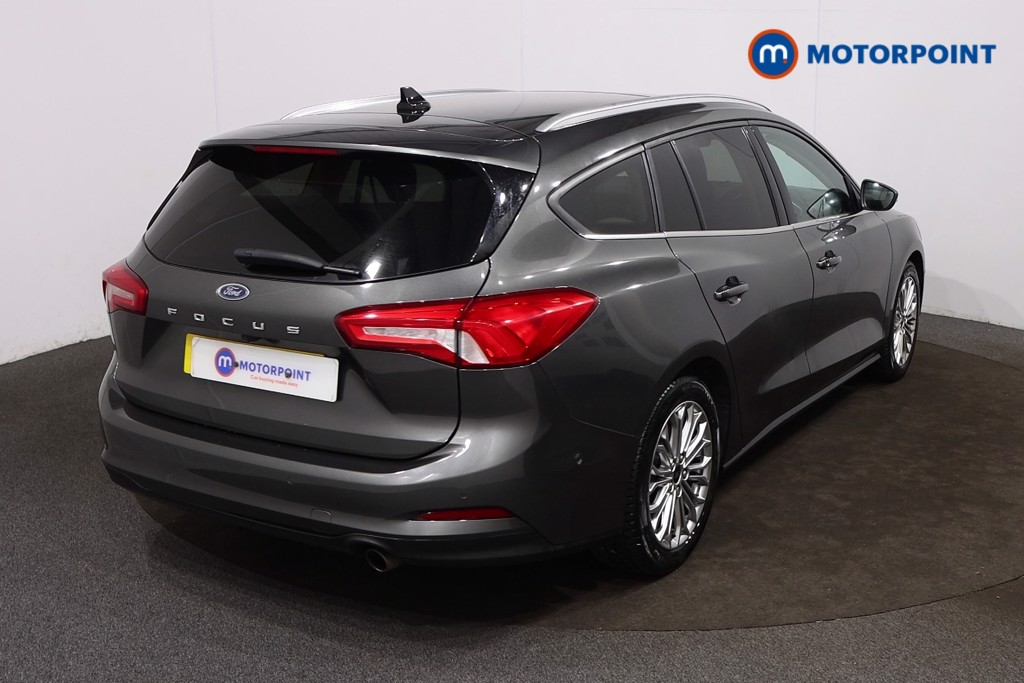 Ford Focus Titanium X Manual Petrol Estate - Stock Number (1583709) - Drivers side rear corner