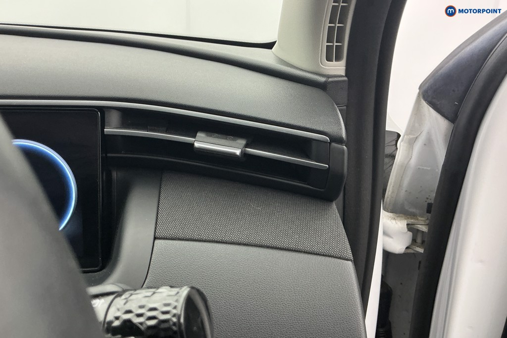 Hyundai Tucson Ultimate Manual Petrol SUV - Stock Number (1583833) - 19th supplementary image