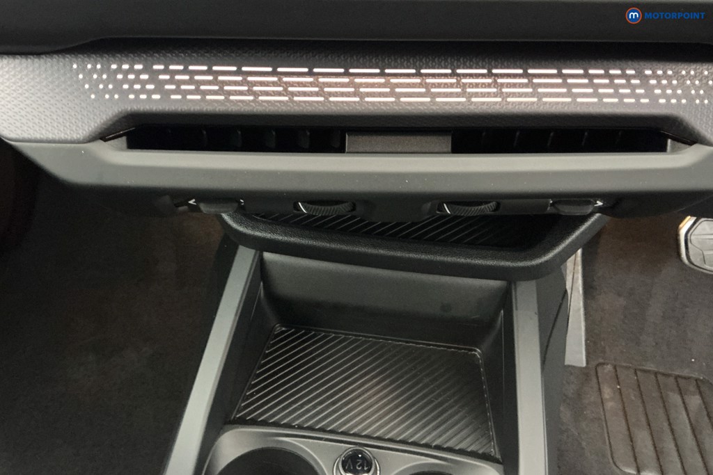 BMW 1 Series M Sport Automatic Petrol Hatchback - Stock Number (1584048) - 17th supplementary image