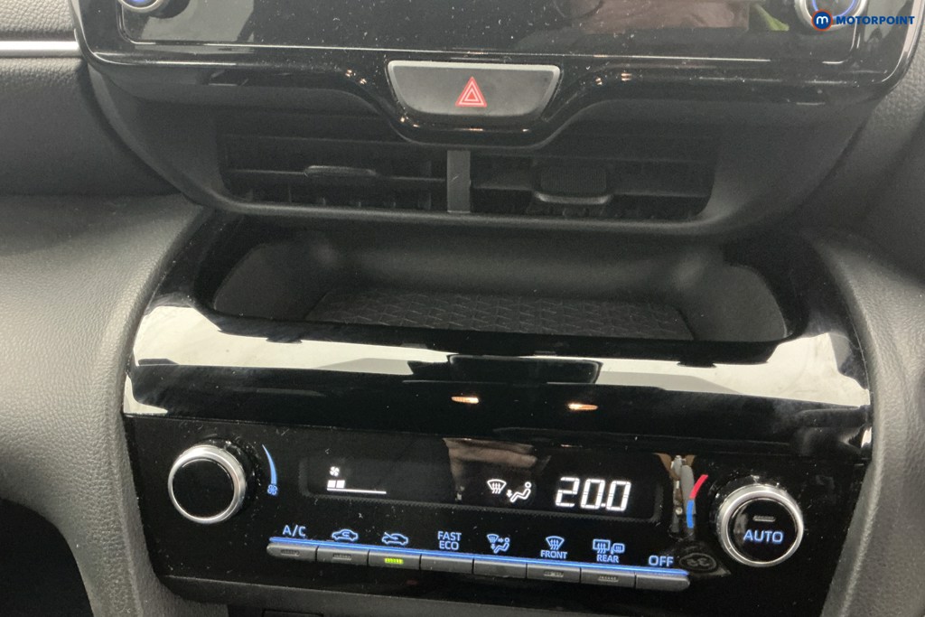 Toyota Yaris Cross Design Automatic Petrol-Electric Hybrid Estate - Stock Number (1584231) - 13th supplementary image