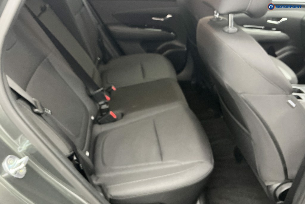 Hyundai Tucson Se Connect Manual Petrol SUV - Stock Number (1584408) - 4th supplementary image