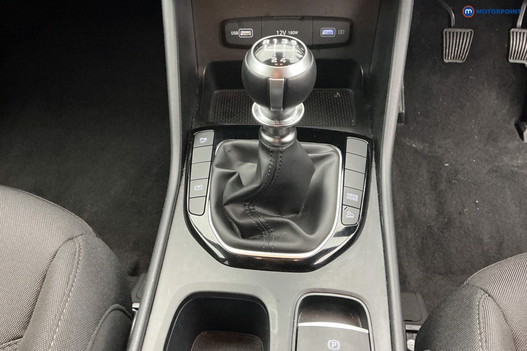 Hyundai Tucson Se Connect Manual Petrol SUV - Stock Number (1584408) - 14th supplementary image