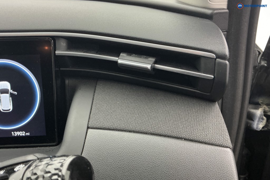 Hyundai Tucson Se Connect Manual Petrol SUV - Stock Number (1584408) - 19th supplementary image