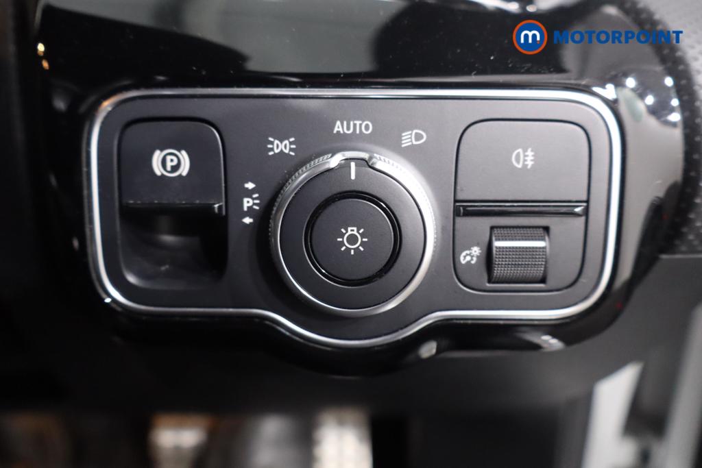 Mercedes-Benz CLA Amg Line Automatic Petrol Estate - Stock Number (1584793) - 13th supplementary image