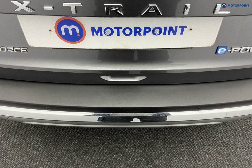 Nissan X-Trail Tekna Automatic Petrol-Electric Hybrid SUV - Stock Number (1584892) - 32nd supplementary image