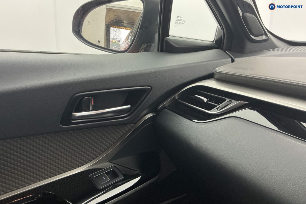 Toyota C-Hr Orange Edition Automatic Petrol-Electric Hybrid SUV - Stock Number (1586884) - 13th supplementary image