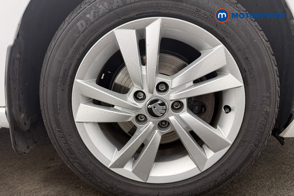 Skoda Fabia SE Manual Petrol Hatchback - Stock Number (1587445) - 4th supplementary image