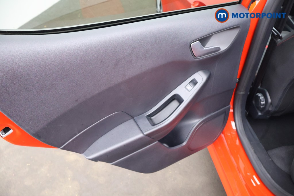 Ford Fiesta St-Line Manual Petrol Hatchback - Stock Number (1587980) - 21st supplementary image