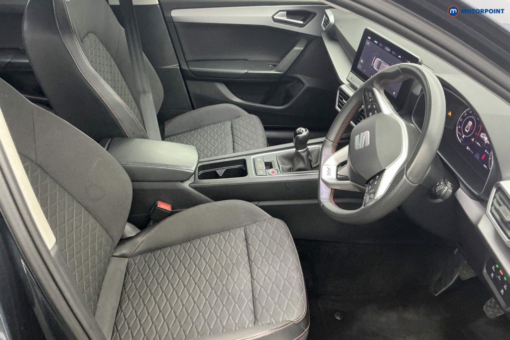 Seat Leon FR Manual Petrol Hatchback - Stock Number (1588108) - 4th supplementary image
